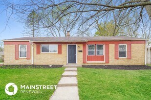 8413 E 37th Pl in Indianapolis, IN - Building Photo