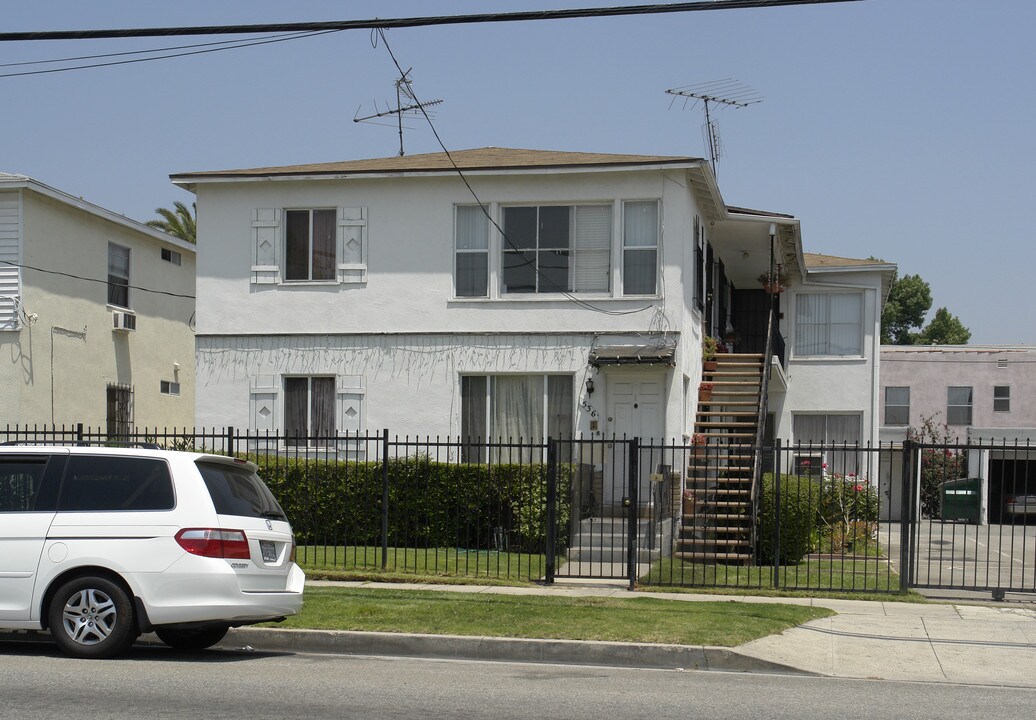 536 Van Ness Ave in Los Angeles, CA - Building Photo