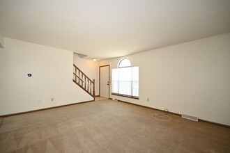 1143 Hampton Ln in Platte City, MO - Building Photo - Building Photo