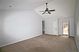 217 Hobson Ct in Raeford, NC - Building Photo - Building Photo
