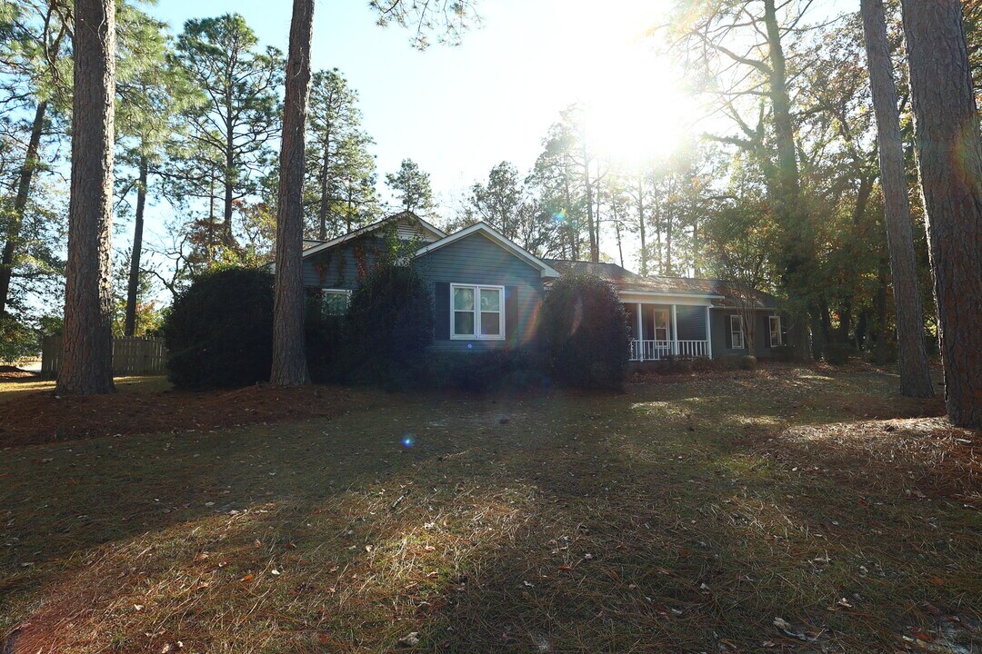 313 Palomino Path in Statesboro, GA - Building Photo