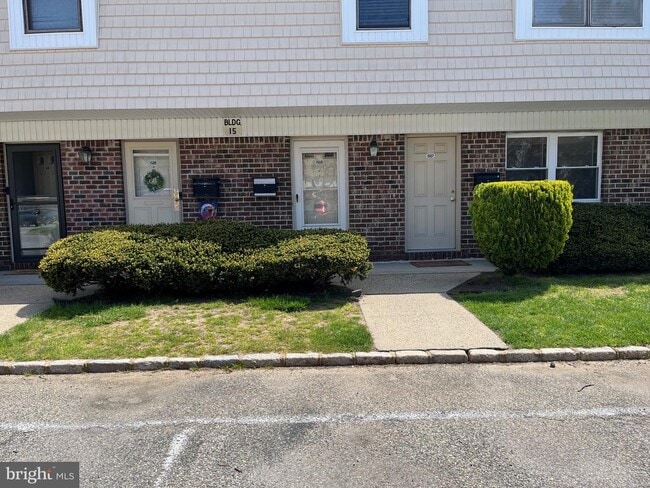 property at 1508 Silver Ct