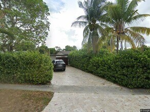1861 SW 36th Ave in Fort Lauderdale, FL - Building Photo - Building Photo