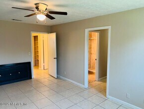 4915 Baymeadows Rd in Jacksonville, FL - Building Photo - Building Photo