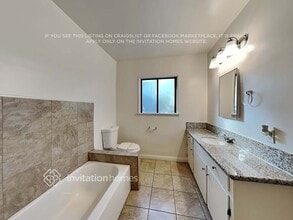 15040 Valerio St in Los Angeles, CA - Building Photo - Building Photo