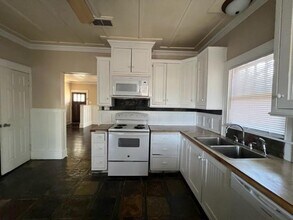 1033 Poplar St in Abilene, TX - Building Photo - Building Photo