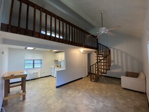 CLEARWATER CONDOS in Clearwater, FL - Building Photo - Building Photo