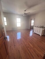 257 Marion St, Unit 2nd Floor in Brooklyn, NY - Building Photo