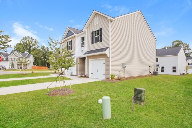 409 Blue Robin Ln in Columbia, SC - Foto de edificio - Building Photo