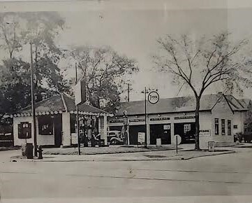 2270 13th Ave E in North St. Paul, MN - Foto de edificio