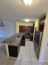 6606 Catalina Ln in Tamarac, FL - Foto de edificio - Building Photo