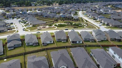 15369 Dapple Blf Ln in Conroe, TX - Building Photo - Building Photo