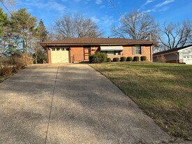 230 Georgia Ave in Ferguson, MO - Building Photo