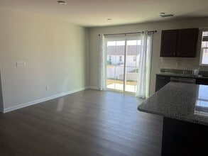 1863 Quail Run Wy in Spring Hill, TN - Building Photo - Building Photo