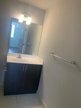 401 SW 17 th Ave, Miami, 33135 in Miami, FL - Foto de edificio - Interior Photo