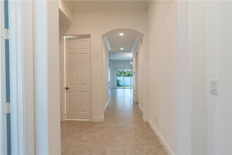 2589 Bella Vista Cir in Vero Beach, FL - Building Photo - Building Photo