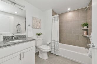 585 Essex St in Lynn, MA - Building Photo - Building Photo