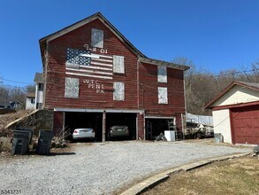 209 Main St in Port Murray, NJ - Building Photo - Building Photo