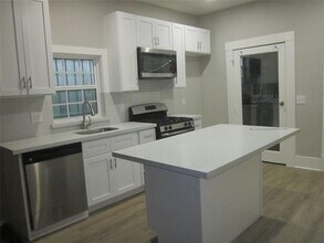 3217 Winbern St in Houston, TX - Building Photo - Building Photo