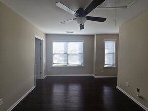 4414 Mill Landing Dr in Harrisburg, NC - Building Photo - Building Photo