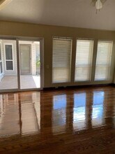6312 Hickory Hill Dr in Dallas, TX - Building Photo - Building Photo