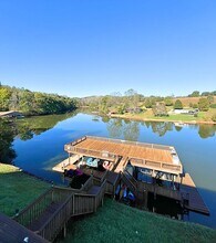 345 Cambridge Ct in Hardy, VA - Foto de edificio - Building Photo