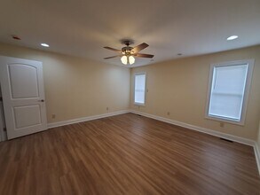 235 J Brown Rd in Salisbury, NC - Building Photo - Building Photo