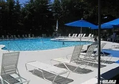 59 Richmond Blvd, Unit 1A in Ronkonkoma, NY - Building Photo - Building Photo