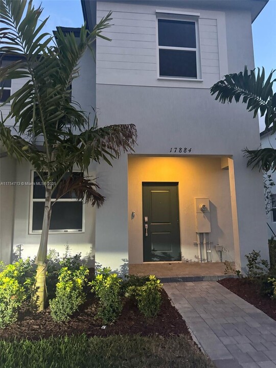 17884 SW 358th St in Homestead, FL - Building Photo