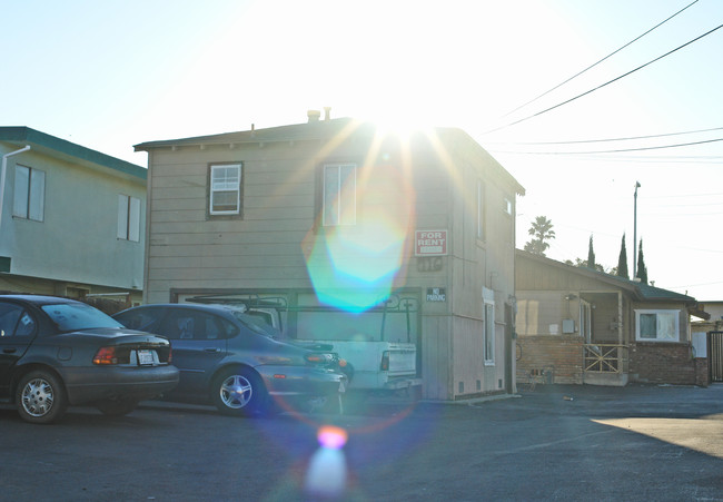 716 Elkington Ave in Salinas, CA - Building Photo - Building Photo