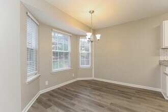 1005 Tom Hailey Blvd in La Vergne, TN - Building Photo - Building Photo