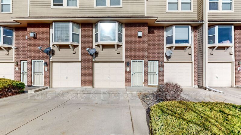 3300 W Florida Ave - Prospect Park in Denver, CO - Building Photo