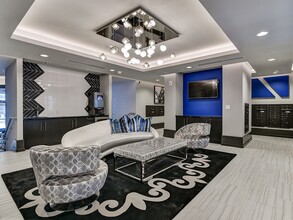 Bell Shady Grove in Rockville, MD - Building Photo - Interior Photo