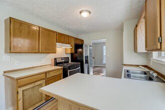 715 Durham Ridge Dr NW in Lilburn, GA - Building Photo - Building Photo