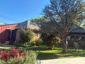 2321 S St in Sacramento, CA - Building Photo - Building Photo