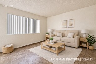 8926 Burnet Ave, Unit 110 in Los Angeles, CA - Building Photo