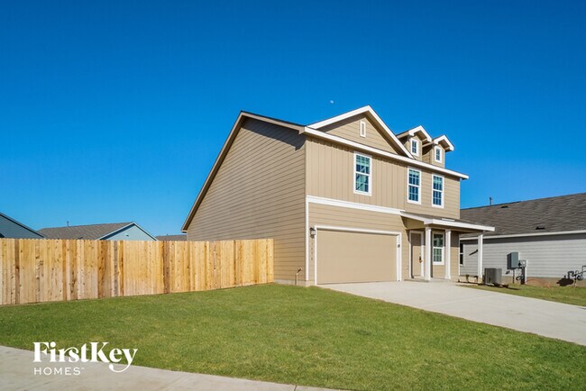 31694 Untrodden Way in Bulverde, TX - Building Photo - Building Photo