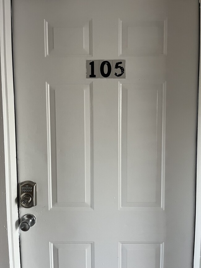 2801 Huey P Long Ave, Unit 105