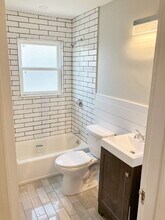 297 Billings St in Quincy, MA - Building Photo - Building Photo