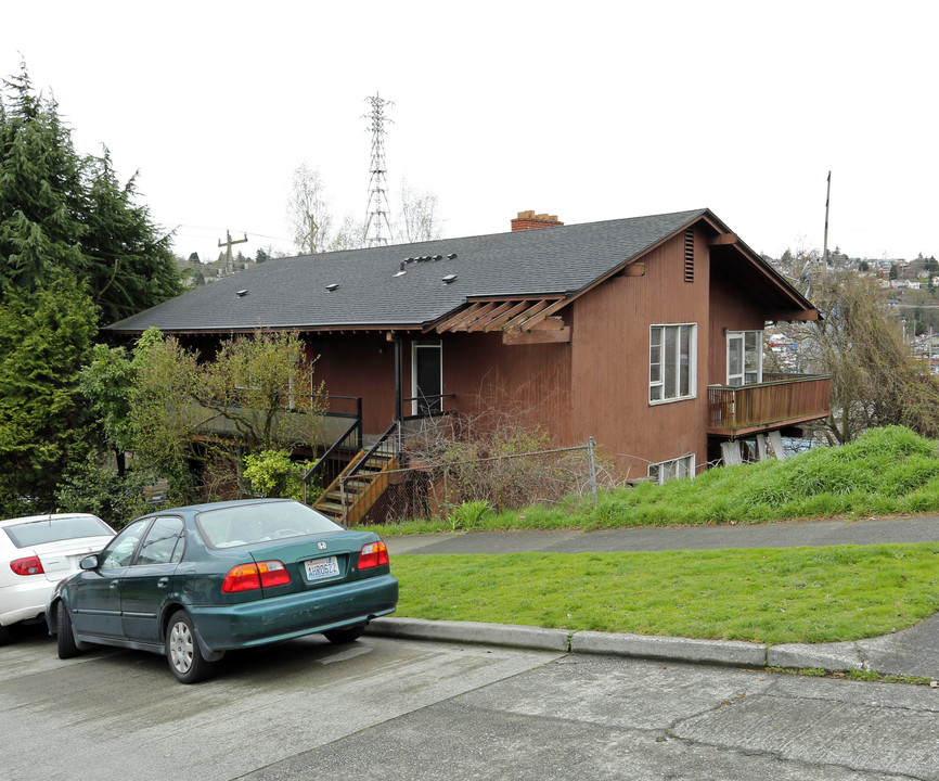 200 NW 39th St in Seattle, WA - Foto de edificio