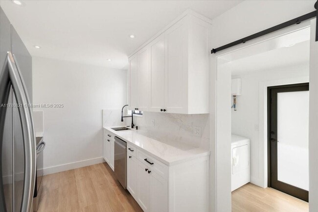 7750 SW 17th Terrace in Miami, FL - Building Photo - Building Photo