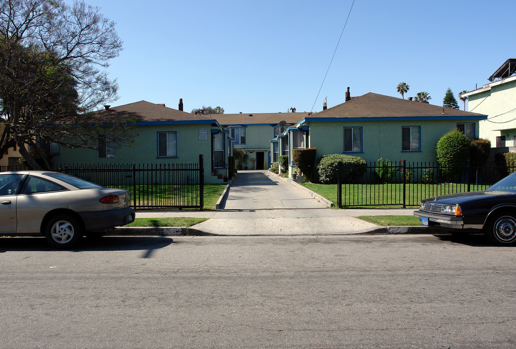 540 E 67th St in Inglewood, CA - Building Photo