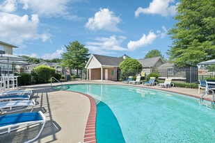 Meadows of Lebanon Apartments in Lebanon, TN - Building Photo