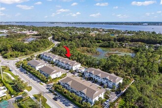 218 Preserve Trl S in Stuart, FL - Foto de edificio - Building Photo