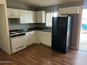 1801 W Carol Ave in Phoenix, AZ - Building Photo - Building Photo
