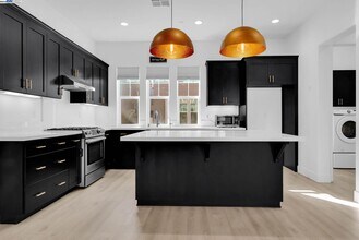 4287 Loyalton Rd in Dublin, CA - Building Photo - Building Photo