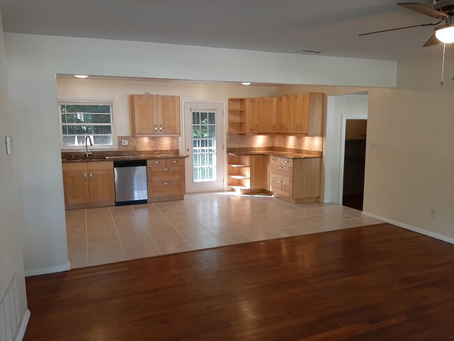 2955 Fantasy Ln in Decatur, GA - Building Photo - Building Photo