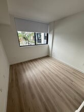 3841 NW 12th St, Unit B3 in Miami, FL - Foto de edificio - Building Photo