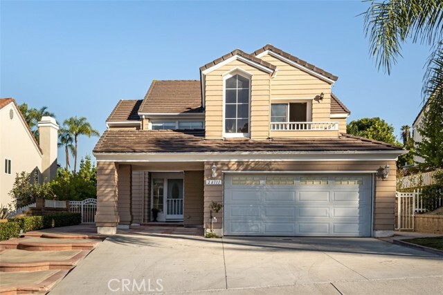 28111 Somerset in Mission Viejo, CA - Building Photo