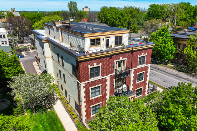 Ramsey Hill Brownstones in St. Paul, MN - Building Photo - Building Photo